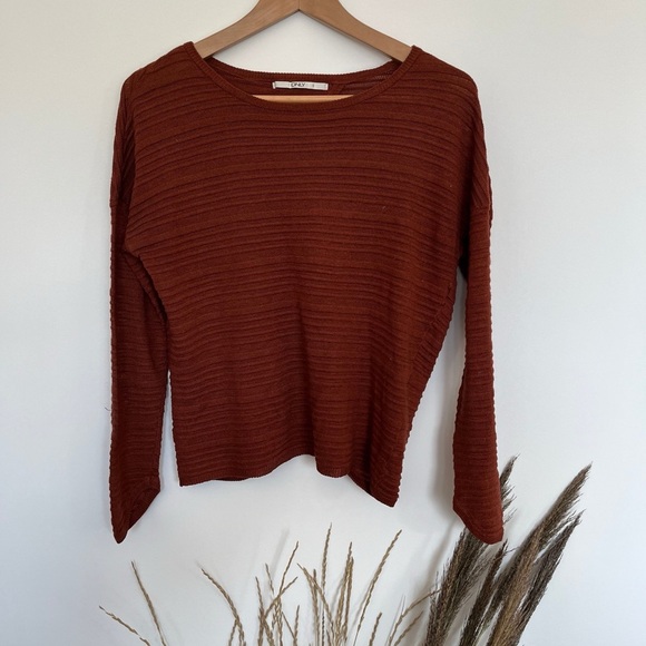 5/20$ Only Rust Ribbed Knit Top open back size small - Picture 2 of 6